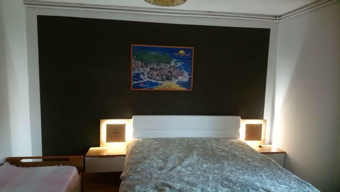 Apartmani Nimcevic 比奥格勒·纳·莫鲁 外观 照片
