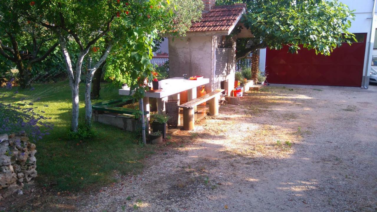 Apartmani Nimcevic 比奥格勒·纳·莫鲁 外观 照片
