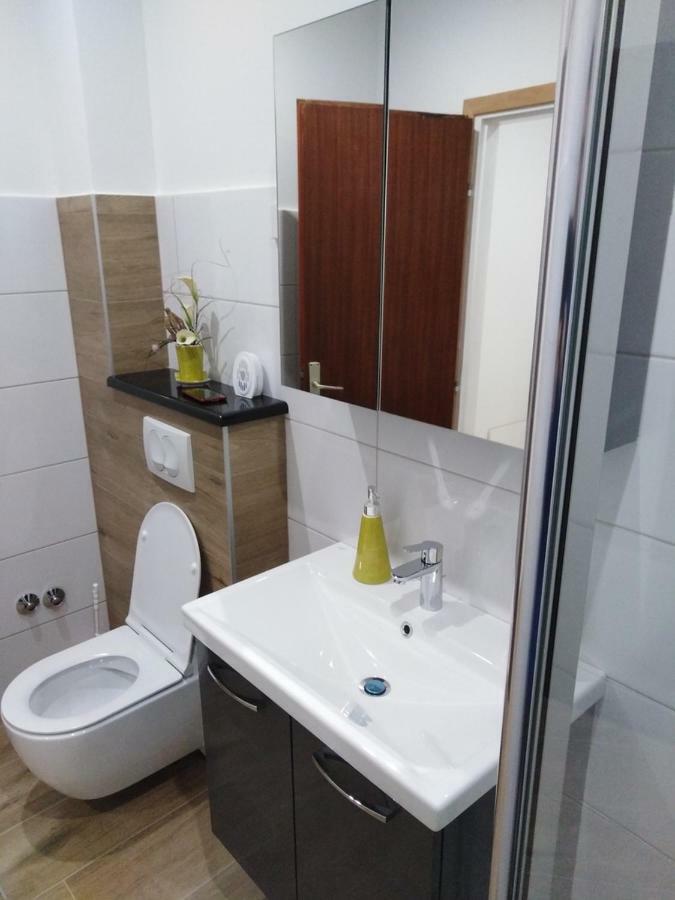 Apartmani Nimcevic 比奥格勒·纳·莫鲁 外观 照片